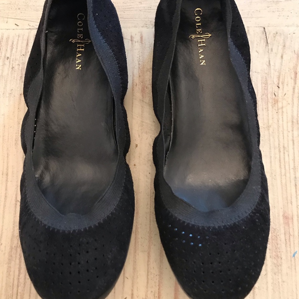 Suede perforated sport ballet flats